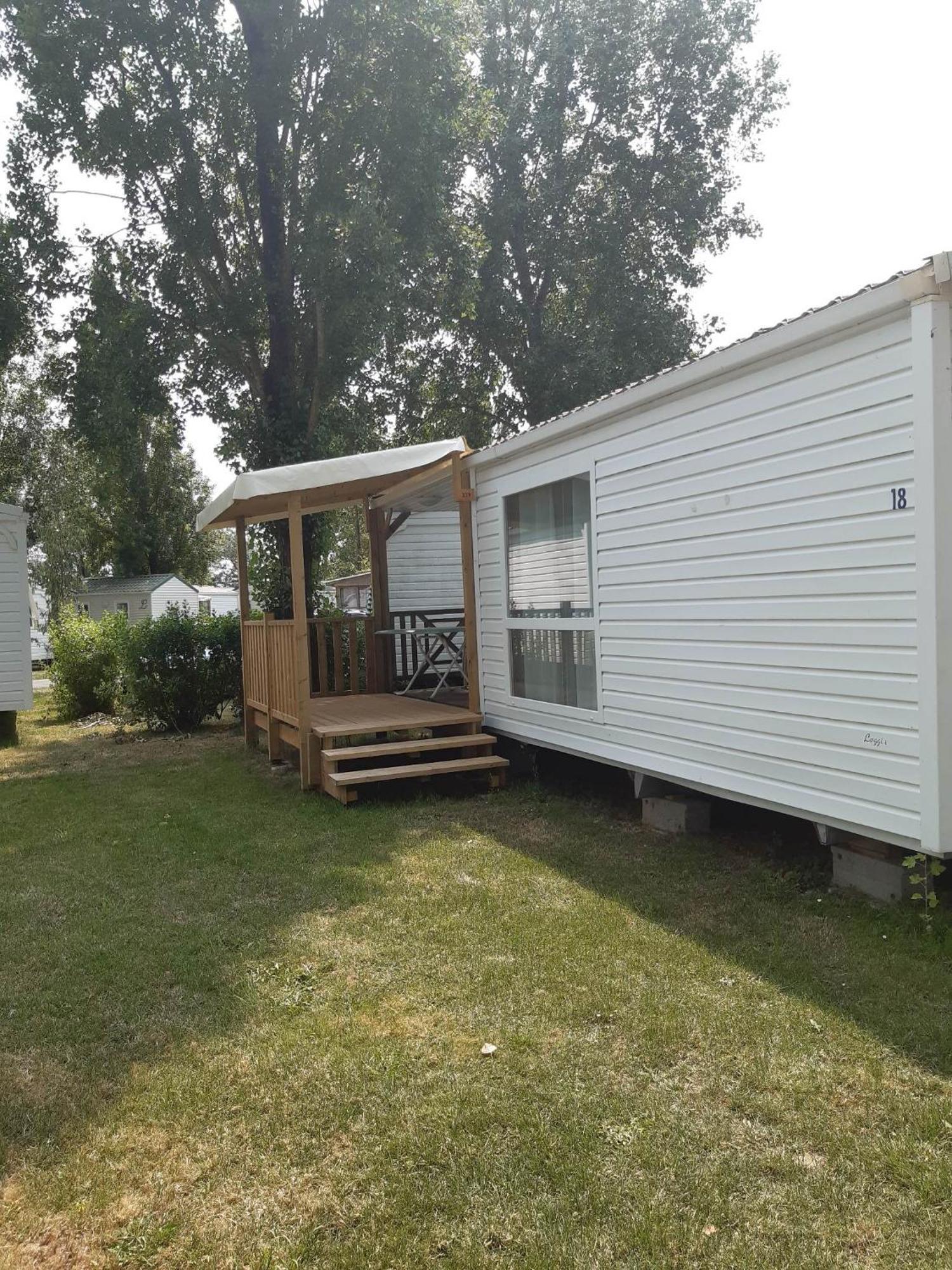 Mobilhome L'Oasis Camping Le Clos Cottet Angles  Exteriér fotografie