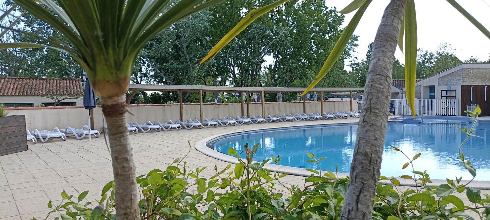 Mobilhome L'Oasis Camping Le Clos Cottet Angles  Exteriér fotografie